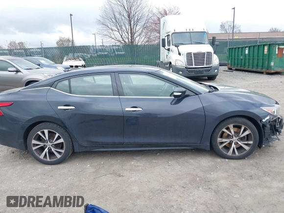 2017 Nissan Maxima SV with VIN 1N4AA6AP6HC433760, listed as a IAAI auction lot 41922263 with 82,663 mi miles and . Bid and sale history available at DreamBid. Image 14.