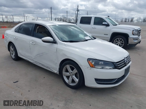 2012 Volkswagen Passat SE с VIN 1VWBH7A38CC028566, выставлен на аукционе IAAI как лот 41488709 с пробегом 140 197 миль миль и . История ставок и продаж доступна на DreamBid. Изображение 1.