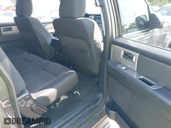 2017 Ford Expedition Max XLT z VIN 1FMJK1JT1HEA16795, wystawiony jako IAAI lot #42647872 z przebiegiem 114 096 mil mil oraz . Historia ofert i sprzedaży dostępna na DreamBid. Obrazek 8.