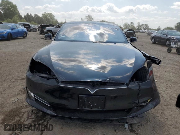 2021 Tesla Model S Long Range Plus z VIN 5YJSA1E2XMF426999, wystawiony jako Copart lot #61094375 z przebiegiem 30 170 mil mil oraz Szkoda całkowita • Salvage title. Historia ofert i sprzedaży dostępna na DreamBid. Obrazek 5.