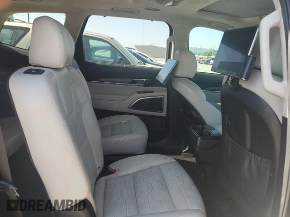 2022 Kia Telluride SX z VIN 5XYP5DHC6NG221853, wystawiony jako Copart lot #52912795 z przebiegiem 78 374 mil mil oraz Szkoda całkowita • Salvage title. Historia ofert i sprzedaży dostępna na DreamBid. Obrazek 11.