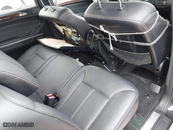 2011 Mercedes-Benz GL-Class GL 450 with VIN 4JGBF7BE4BA629312, listed as a IAAI auction lot 41384945 with 127,239 mi miles. Bid and sale history available at carsss.com. Image 8.