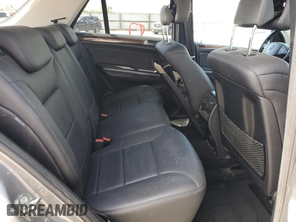 2011 Mercedes-Benz M 350 z VIN 4JGBB8GB3BA737632, wystawiony jako Copart lot #57589175 z przebiegiem 187 828 mil mil oraz Szkoda całkowita • Salvage title. Historia ofert i sprzedaży dostępna na DreamBid. Obrazek 11.