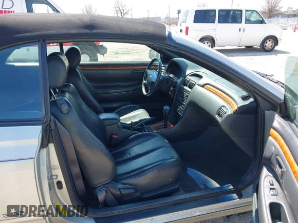 2003 Toyota Solara SE with VIN 2T1FF28P43C603999, listed as a IAAI auction lot 41993122 with 83,629 mi miles. Bid and sale history available at carsss.com. Image 5.