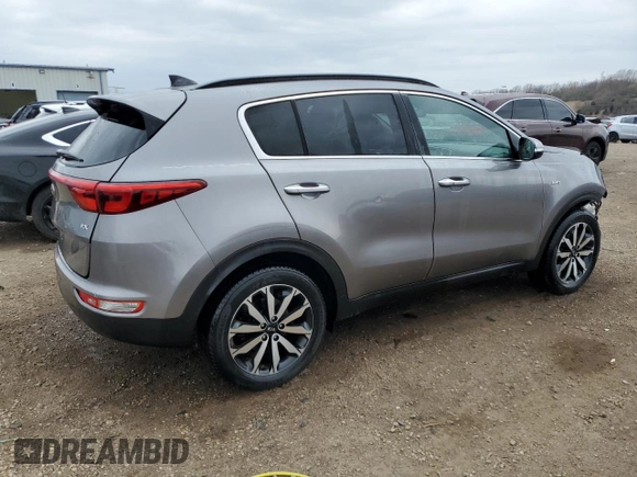 2018 Kia Sportage EX z VIN KNDPNCAC6J7384899, wystawiony jako Copart lot #53459515 z przebiegiem 49 229 mil mil oraz Szkoda całkowita • Salvage title. Historia ofert i sprzedaży dostępna na DreamBid. Obrazek 3.