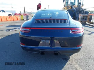 2019 Porsche 911 Carrera S with VIN WP0AB2A96KS115393, listed as a IAAI auction lot 40767941 with 21,160 mi miles. Bid and sale history available at carsss.com. Image 16.