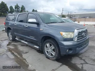 2007 Toyota Tundra LTD with VIN 5TFEV58137X032038, listed as a IAAI auction lot 41788992 with 120,600 mi miles. Bid and sale history available at carsss.com. Image 1.