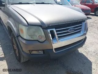 2007 Ford Explorer Sport Trac XLT with VIN 1FMEU31K97UA28843, listed as a IAAI auction lot 42066888 with 407,707 mi miles. Bid and sale history available at carsss.com. Image 6.