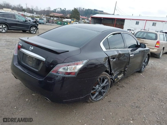 2014 Nissan Maxima 3.5 SV with VIN 1N4AA5AP2EC456040, listed as a IAAI auction lot 41617295 with 220,033 mi miles. Bid and sale history available at carsss.com. Image 4.