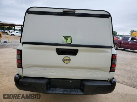2022 Nissan Frontier S with VIN 1N6ED1CL7NN676149, listed as a Copart auction lot 53841345 with 82,500 mi miles and Clean title. Bid and sale history available at DreamBid. Image 6.
