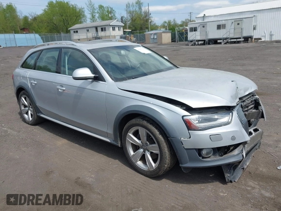 2013 Audi allroad A4 Premium z VIN WA19FAFLXDA194947, wystawiony jako IAAI lot #42151323 z przebiegiem 124 527 mil mil oraz . Historia ofert i sprzedaży dostępna na DreamBid. Obrazek 1.