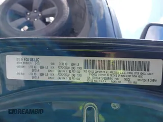 2015 Ram 1500 Express z VIN 1C6RR7KT5FS588494, wystawiony jako IAAI lot #41321894 z przebiegiem 300 261 mil mil oraz . Historia ofert i sprzedaży dostępna na DreamBid. Obrazek 9.