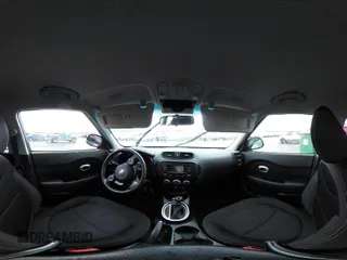 2016 Kia Soul z VIN KNDJN2A25G7342160, wystawiony jako IAAI lot #40857245 z przebiegiem 64 154 mil mil oraz . Historia ofert i sprzedaży dostępna na DreamBid. Obrazek 19.