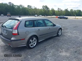 2006 Saab 9-3 z VIN YS3FH51U761024888, wystawiony jako IAAI lot #42457438 z przebiegiem 126 701 mil mil oraz . Historia ofert i sprzedaży dostępna na DreamBid. Obrazek 4.