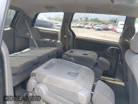 2004 Toyota Sienna CE with VIN 5TDZA23C34S129567, listed as a IAAI auction lot 42186295 with 184,220 mi miles and . Bid and sale history available at DreamBid. Image 8.