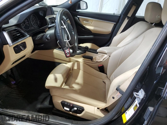 2018 BMW 3 Series 330i with VIN WBA8B9G56JNU98063, listed as a Copart auction lot 48202215 with 38,782 mi miles and Salvage title. Bid and sale history available at DreamBid. Image 7.