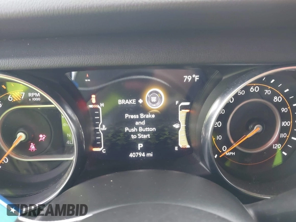 2022 Jeep Wrangler Unlimited Sahara with VIN 1C4HJXEN9NW190351, listed as a IAAI auction lot 42741722 with 40,794 mi miles and . Bid and sale history available at DreamBid. Image 7.