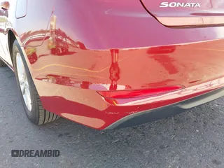 2015 Hyundai Sonata SE z VIN 5NPE24AF0FH065226, wystawiony jako IAAI lot #42370816 z przebiegiem 205 710 mil mil oraz . Historia ofert i sprzedaży dostępna na DreamBid. Obrazek 6.