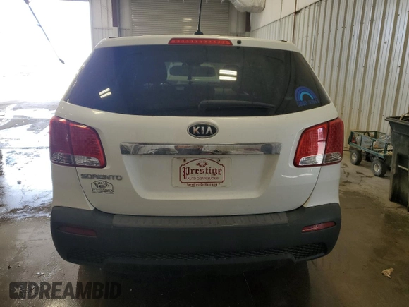 2012 Kia Sorento LX with VIN 5XYKT3A18CG233549, listed as a Copart auction lot 52532305 with 163,735 mi miles and Non Repairable. Bid and sale history available at DreamBid. Image 6.
