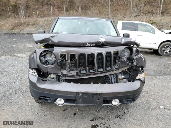2016 Jeep Patriot High Altitude Edition with VIN 1C4NJRFB7GD786382, listed as a Copart auction lot 53271015 with 39,418 mi miles and Salvage Title. Bid and sale history available at carsss.com. Image 5.