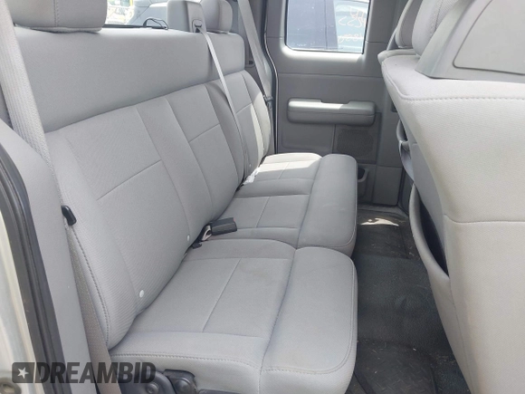2005 Ford F-150 STX with VIN 1FTRX14W05FB41582, listed as a IAAI auction lot 42545331 with 111,555 mi miles and . Bid and sale history available at DreamBid. Image 8.