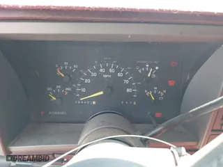 1993 Chevrolet C/K 1500 with VIN 2GCEC19K6P1245004, listed as a IAAI auction lot 42039596 with 184,528 mi miles. Bid and sale history available at carsss.com. Image 7.