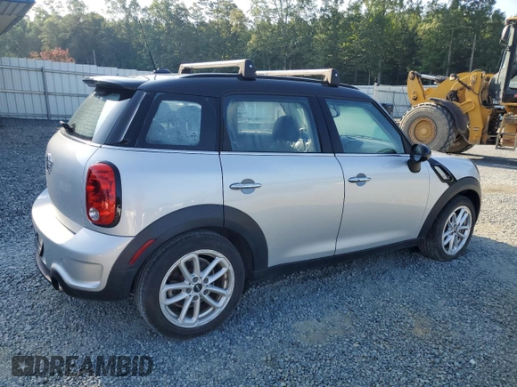 2015 MINI Countryman S с VIN WMWZC3C54FWT02448, выставлен на аукционе Copart как лот 65693595 с пробегом 111 038 миль миль и Чистый • Clean title. История ставок и продаж доступна на DreamBid. Изображение 3.
