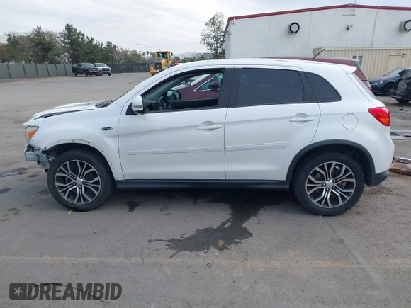 2016 Mitsubishi Outlander Sport 2.4 SE with VIN JA4AP3AW3GZ047124, listed as a IAAI auction lot 41731316 with 146,769 mi miles. Bid and sale history available at carsss.com. Image 15.