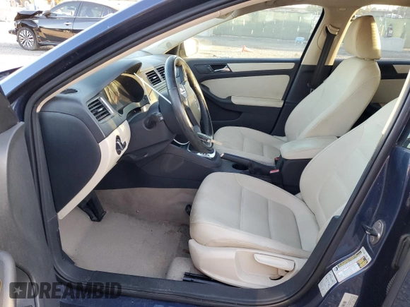 2011 Volkswagen Jetta SE with VIN 3VWDX7AJ8BM022225, listed as a Copart auction lot 84355224 with 101,887 mi miles and Clean title. Bid and sale history available at DreamBid. Image 7.