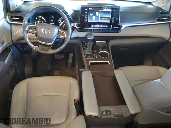 2022 Toyota Sienna XLE with VIN 5TDJRKEC2NS099174, listed as a Copart auction lot 46711375 with 60,870 mi miles and Salvage Title. Bid and sale history available at carsss.com. Image 8.