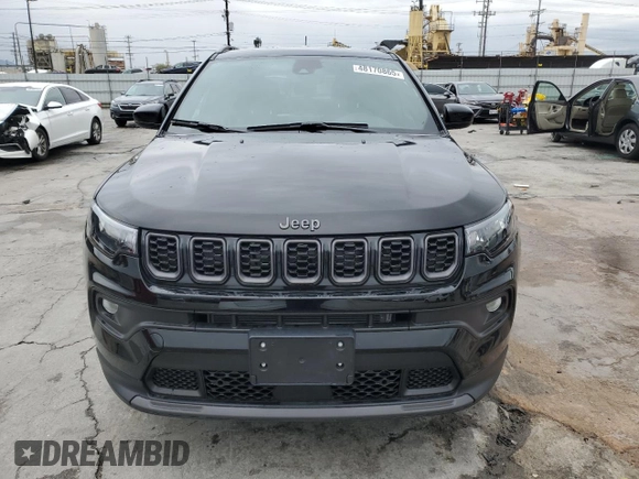 2025 Jeep Compass Latitude с VIN 3C4NJDBN5ST505542, выставлен на аукционе Copart как лот 48170865 с пробегом 1 000 миль миль и Списание • Salvage title. История ставок и продаж доступна на DreamBid. Изображение 5.