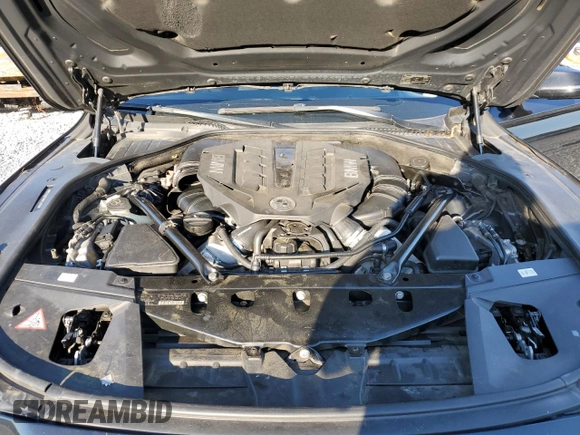 2013 BMW 7 Series 750Li with VIN WBAYE8C53DDE22191, listed as a Copart auction lot 58224424 with 176,297 mi miles and Salvage title. Bid and sale history available at DreamBid. Image 11.