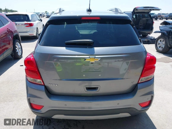 2020 Chevrolet Trax LT z VIN 3GNCJLSB4LL336176, wystawiony jako IAAI lot #42196500 z przebiegiem 54 545 mil mil oraz . Historia ofert i sprzedaży dostępna na DreamBid. Obrazek 16.