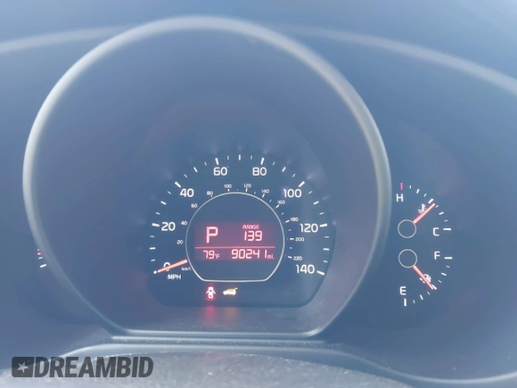 2014 Kia Soul with VIN KNDJN2A20E7077211, listed as a IAAI auction lot 42104641 with 90,241 mi miles and . Bid and sale history available at DreamBid. Image 7.