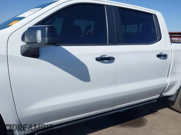 2021 Chevrolet Silverado 1500 LT Trail Boss with VIN 1GCPYFEL0MZ287029, listed as a IAAI auction lot 40706839 with 51,790 mi miles and . Bid and sale history available at DreamBid. Image 14.
