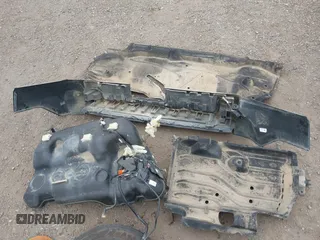 2023 Ford Maverick XL с VIN 3FTTW8E39PRA27981, выставлен на аукционе IAAI как лот 41956050 с пробегом Не указан миль и . История ставок и продаж доступна на DreamBid. Изображение 17.