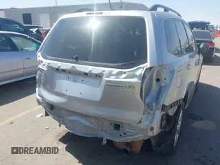 2015 Subaru Forester 2.5i Premium with VIN JF2SJAGC2FH403470, listed as a IAAI auction lot 42010790 with 174,127 mi miles. Bid and sale history available at carsss.com. Image 6.