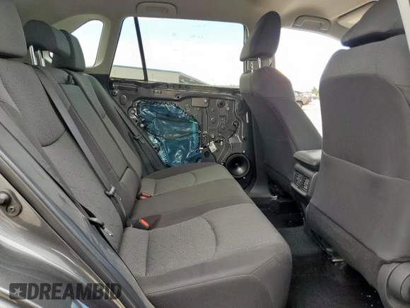 2022 Toyota RAV4 XLE with VIN 2T3W1RFV3NC207789, listed as a Copart auction lot 60106225 with 87,477 mi miles and Salvage title. Bid and sale history available at DreamBid. Image 11.