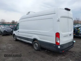 2022 Ford Transit Cargo with VIN 1FTBW3X83NKA44302, listed as a IAAI auction lot 41684165 with 33,463 mi miles and . Bid and sale history available at DreamBid. Image 3.