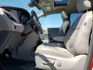 2019 Toyota Sienna XLE Auto Access Seat with VIN 5TDYZ3DC8KS971035, listed as a Copart auction lot 50024515 with 108,901 mi miles and Salvage Title. Bid and sale history available at carsss.com. Image 7.
