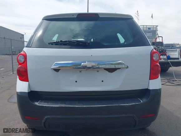 2014 Chevrolet Equinox LS with VIN 2GNFLEEK6E6269814, listed as a IAAI auction lot 41993782 with 221,957 mi miles. Bid and sale history available at carsss.com. Image 17.