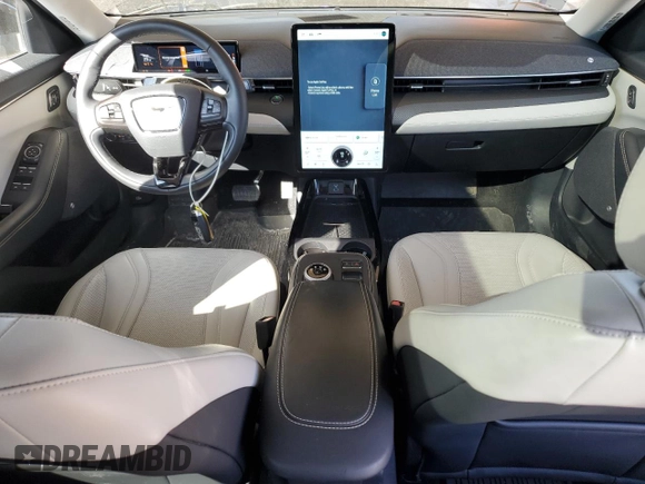 2022 Ford Mustang Mach-E Premium with VIN 3FMTK3SU1NMA43576, listed as a Copart auction lot 48237545 with 28,177 mi miles and Salvage Title. Bid and sale history available at DreamBid. Image 8.
