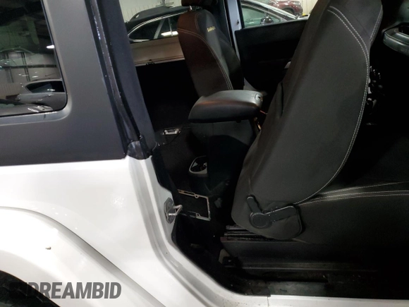 2015 Jeep Wrangler Sahara с VIN 1C4AJWBG5FL678426, выставлен на аукционе Copart как лот 44927095 с пробегом 105 966 миль миль и Списание • Salvage title. История ставок и продаж доступна на DreamBid. Изображение 11.