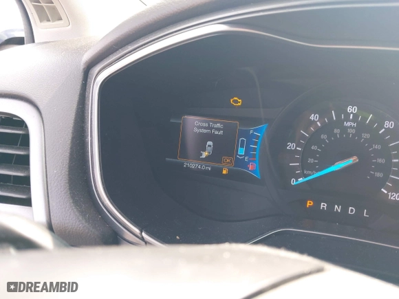 2014 Ford Fusion Titanium Hybrid with VIN 3FA6P0RU0ER329063, listed as a IAAI auction lot 40072913 with 210,274 mi miles. Bid and sale history available at carsss.com. Image 7.