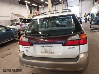 2001 Subaru Legacy Wagon Outback w/RL Equip with VIN 4S3BH675417607775, listed as a IAAI auction lot 41777720 with 181,399 mi miles. Bid and sale history available at carsss.com. Image 16.