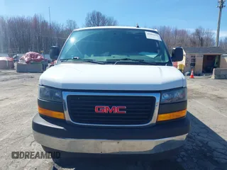 2019 GMC Savana Cargo with VIN 1GTW7AFG2K1366684, listed as a IAAI auction lot 41894616 with 88,788 mi miles. Bid and sale history available at carsss.com. Image 12.