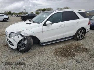 2016 Mercedes-Benz GLE 350 z VIN 4JGDA5JB5GA633072, wystawiony jako Copart lot #53672385 z przebiegiem 49 664 mil mil oraz Szkoda całkowita • Salvage title. Historia ofert i sprzedaży dostępna na DreamBid. Obrazek 1.