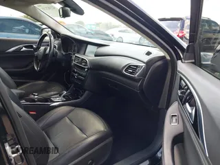 2017 Infiniti QX30 Premium с VIN SJKCH5CP6HA026438, выставлен на аукционе IAAI как лот 42382135 с пробегом 69 019 миль миль и . История ставок и продаж доступна на DreamBid. Изображение 5.