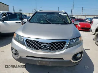 2013 Kia Sorento LX with VIN 5XYKTCA67DG345949, listed as a Copart auction lot 54069275 with 78,473 mi miles and Clean Title. Bid and sale history available at carsss.com. Image 5.