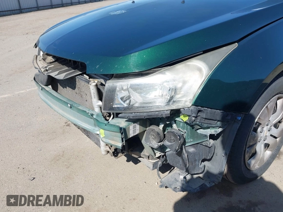 2014 Chevrolet Cruze LS with VIN 1G1PA5SG3E7123222, listed as a IAAI auction lot 42106447 with 121,072 mi miles and . Bid and sale history available at DreamBid. Image 18.